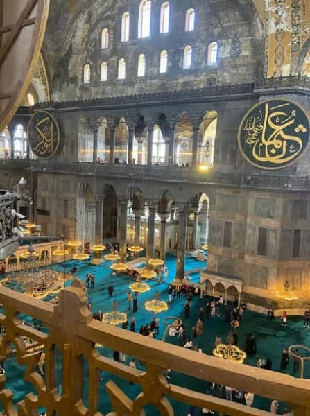 Istanbul: Hagia Sophia Ticket with Audio Guide & Blue Mosque | ®ExcursionMania