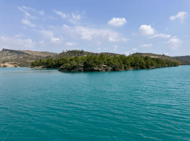 Alanya: Lion Safari & Splash Feast in Green Canyon w/Lunch | ®ExcursionMania