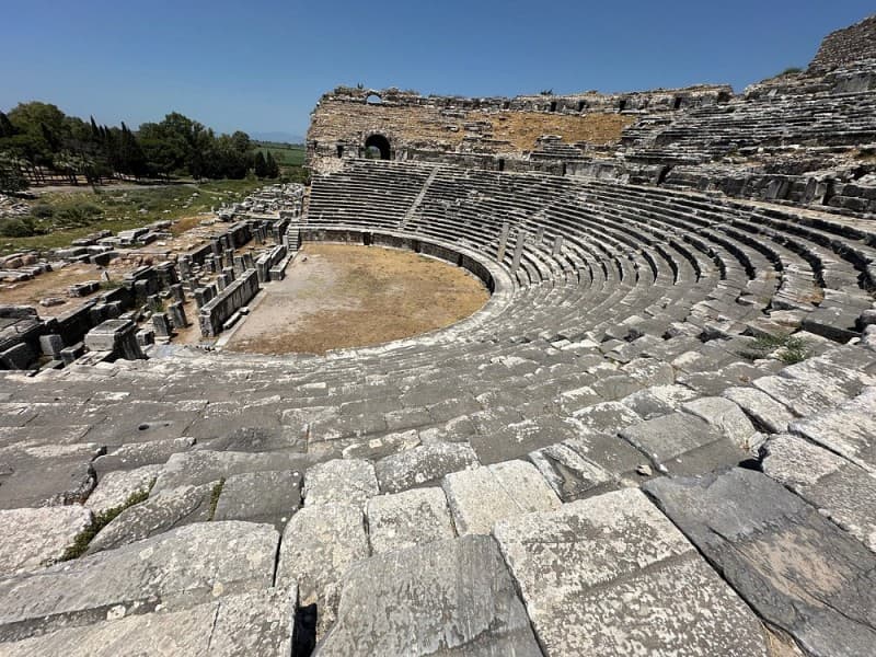Kuşadası: From Kusadasi: Priene Miletos Didyma Tour | ®ExcursionMania
