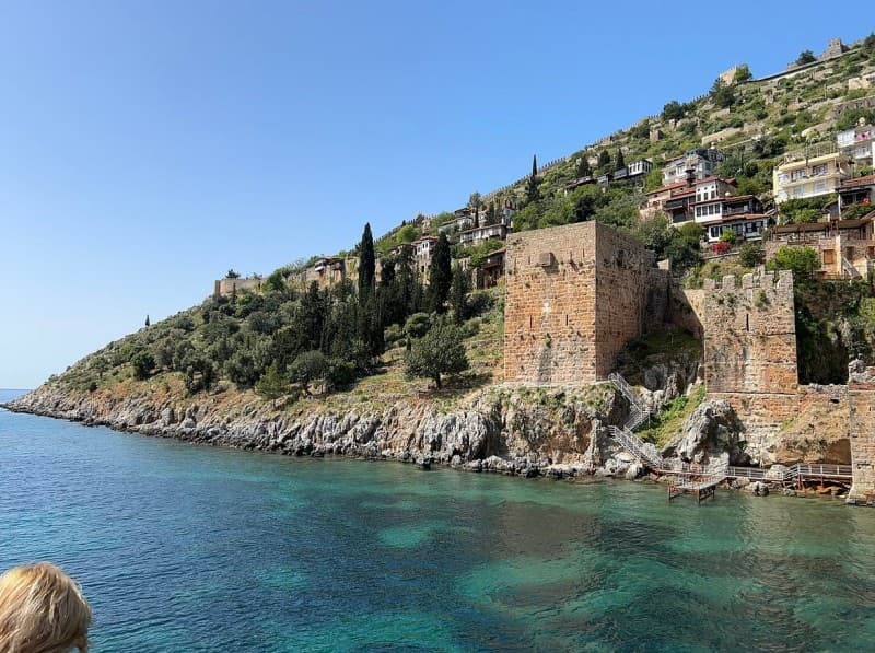 Alanya Pirate Boat Trip: Fun Food and Fantastical Views | ®ExcursionMania