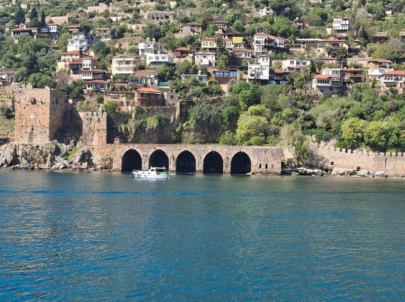 Alanya Pirate Boat Trip: Fun Food and Fantastical Views | ®ExcursionMania