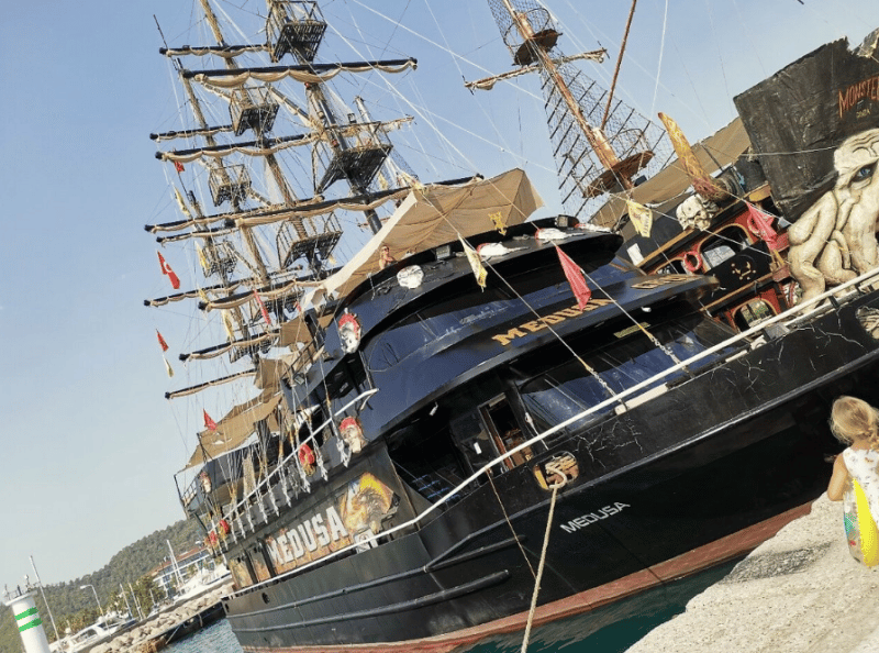 From Kemer: Pirate Boat Tour w/Hotel Transfer | ®ExcursionMania