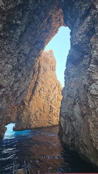 Suluada Tour from Antalya: Swimming and Lunch Included | ®ExcursionMania