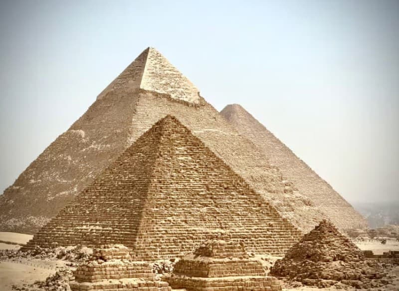 From Cairo: Half-Day Tour to Pyramids of Giza and the Sphinx | ®ExcursionMania