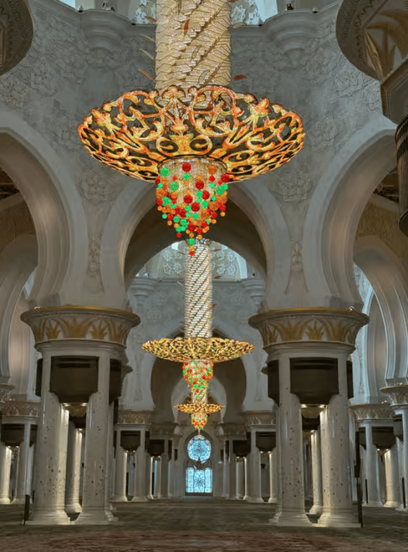 From Abu Dhabi: Grand Mosque Royal Palace and Etihad Tower | ®ExcursionMania