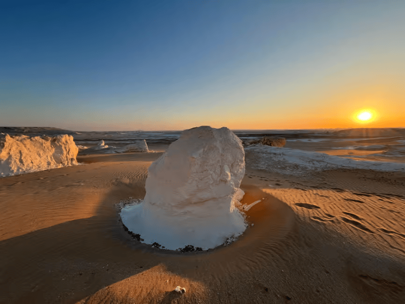Cairo: 2-Day Bahariya Oasis Camp and Desert Tour | ®ExcursionMania