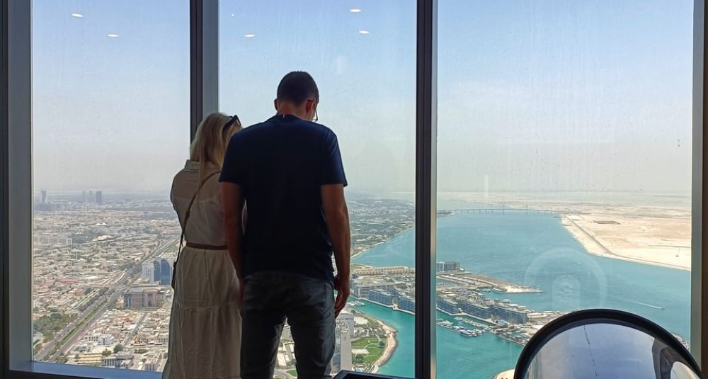 Dubai: Abu Dhabi Day-Trip Grand Mosque, Royal Palace & Lunch | ®ExcursionMania