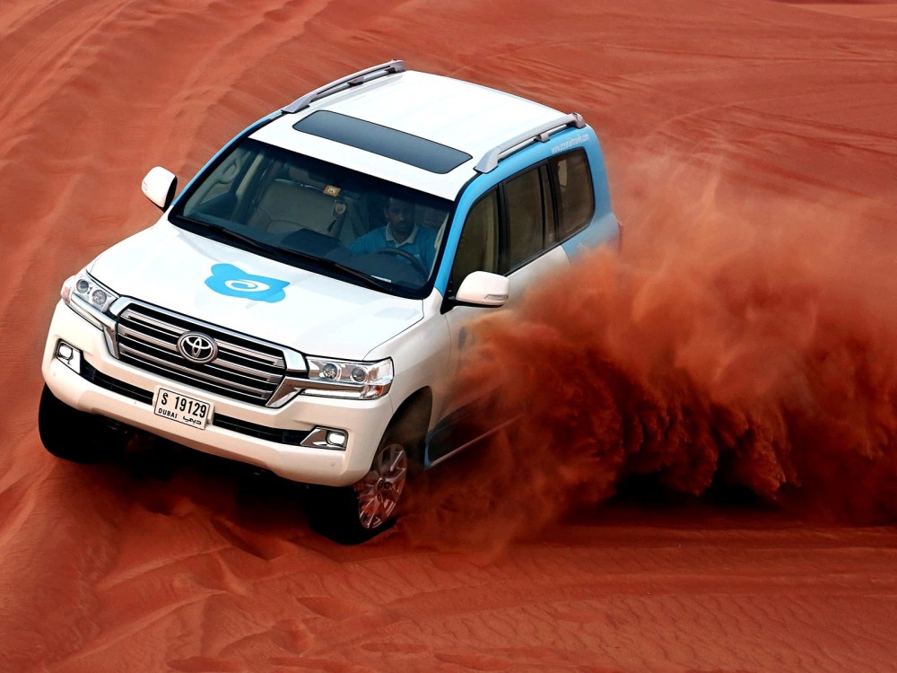 Dubai: Overnight Safari, Dinner, Stargazing & Al Khayma Camp | ®ExcursionMania