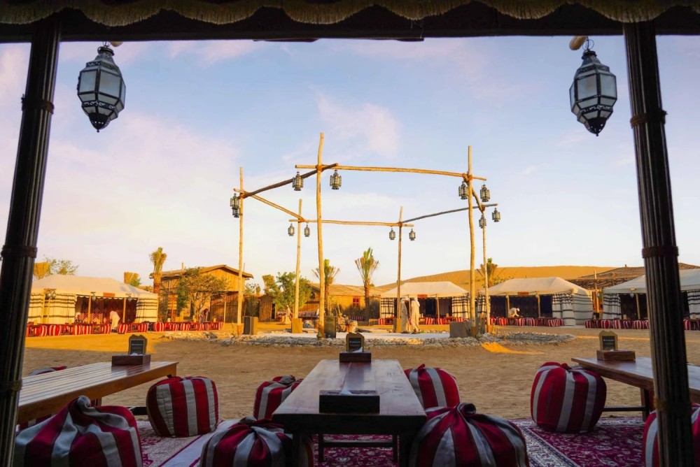 Dubai: Overnight Safari, Dinner, Stargazing & Al Khayma Camp | ®ExcursionMania