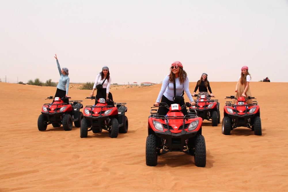 Dubai: Overnight Safari, Dinner, Stargazing & Al Khayma Camp | ®ExcursionMania
