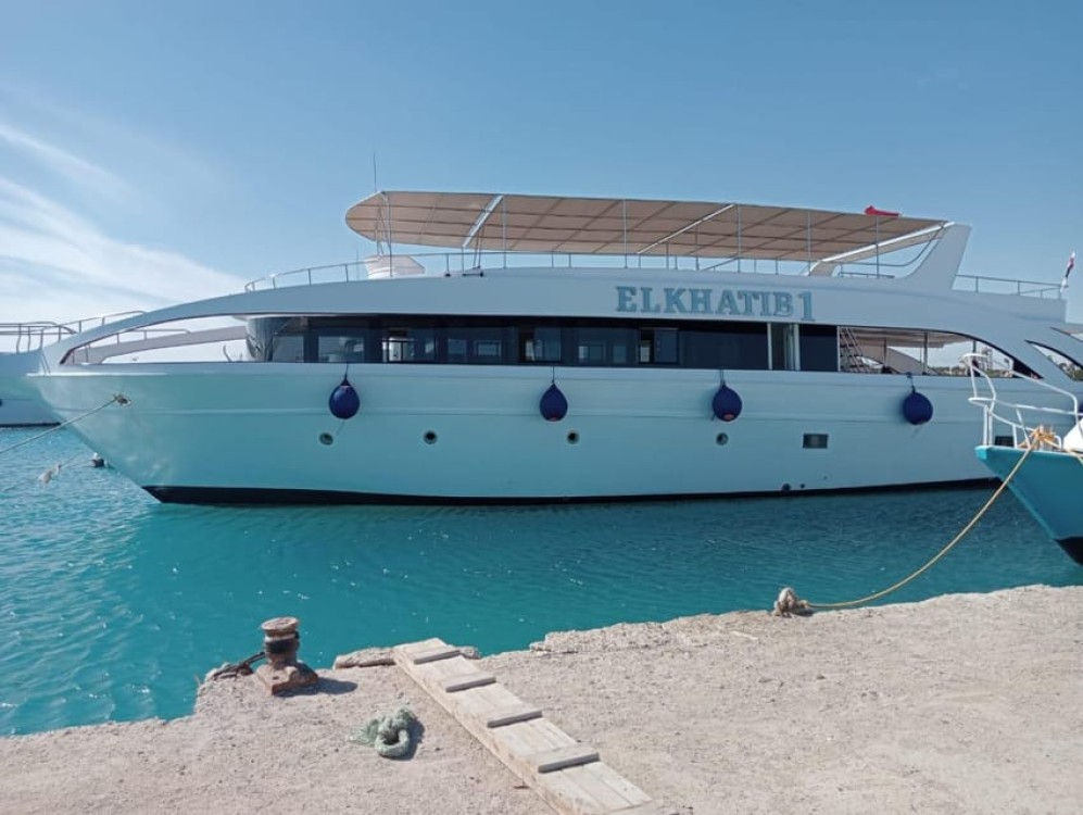 Hurghada: Orange Bay Day Trip with Water Sports and Lunch | ®ExcursionMania
