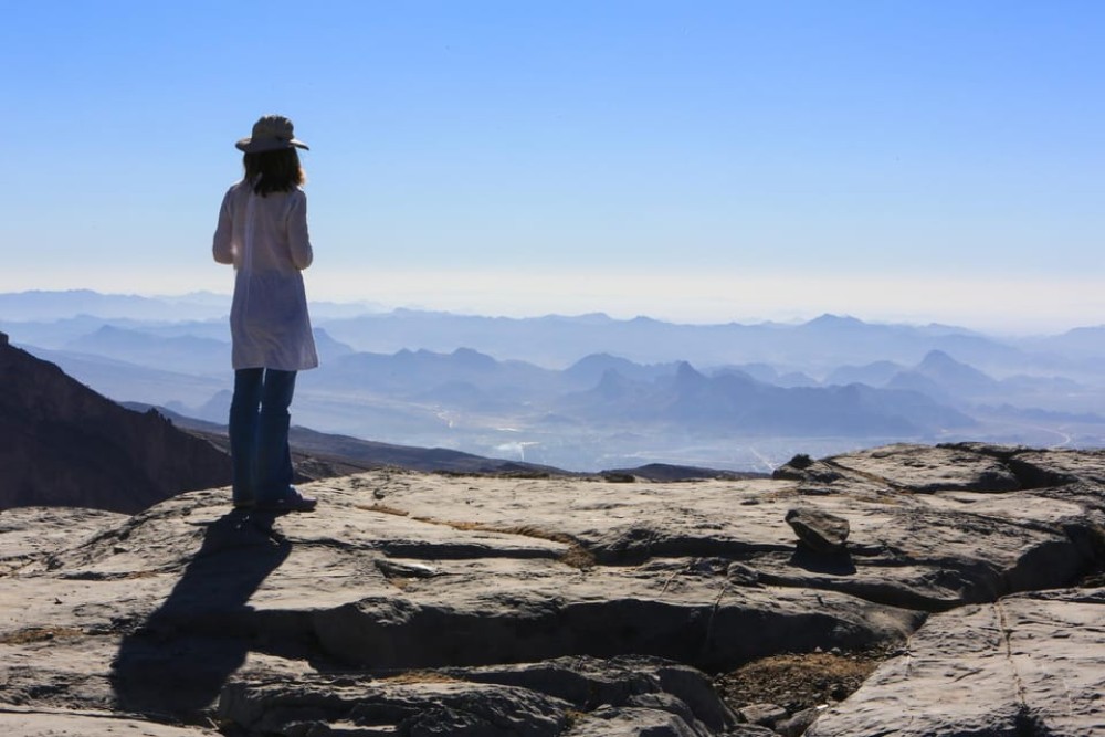 From Muscat: Nizwa and Jebel Shams Day Trip | ®ExcursionMania