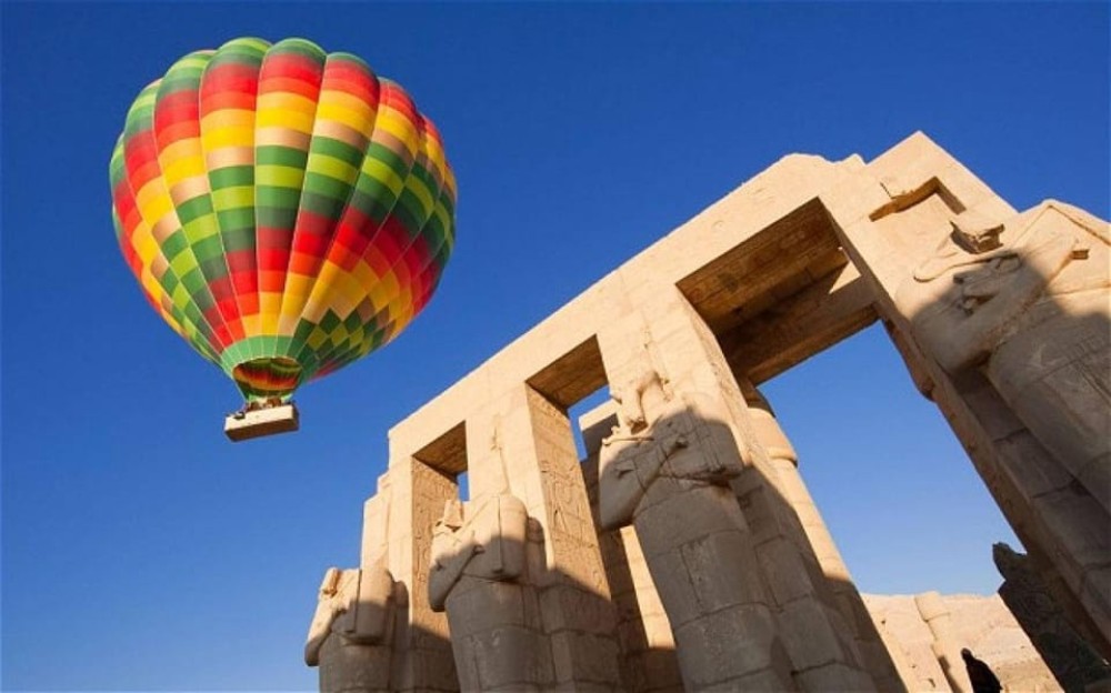 Cairo: 4-Day Nile Cruise Aswan to Luxor with Balloon Flight | ®ExcursionMania
