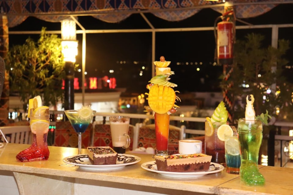Sharm El-Sheikh: Cafe & restaurant - Farsha or New Panorama | ®ExcursionMania