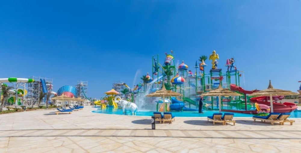 Sharm El-Sheikh: Albatros Aqua Park with Lunch & Transfers | ®ExcursionMania