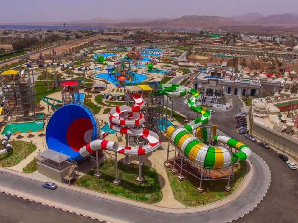 Sharm El-Sheikh: Albatros Aqua Park with Lunch & Transfers | ®ExcursionMania