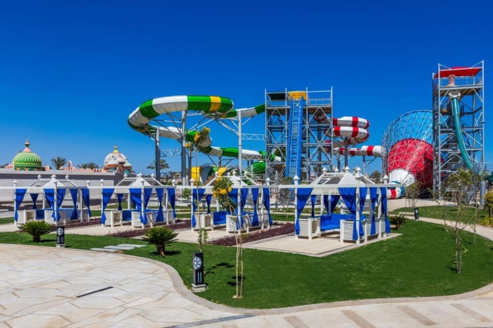 Sharm El-Sheikh: Albatros Aqua Park with Lunch & Transfers | ®ExcursionMania
