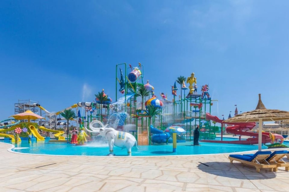Sharm El-Sheikh: Albatros Aqua Park with Lunch & Transfers | ®ExcursionMania