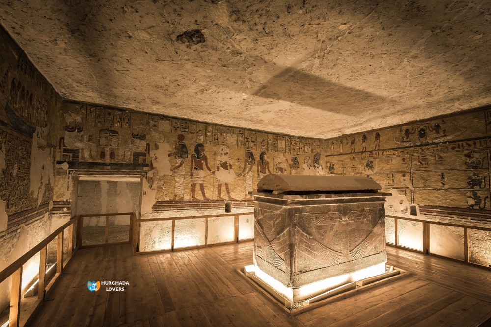Luxor: Skip-the-Line Valley of the Kings Tombs QR Ticket | ®ExcursionMania