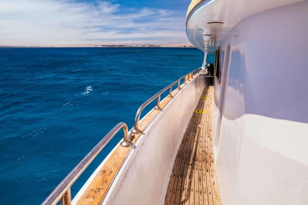 Hurghada: Full-Day Snorkling Trip to Super Utopia With Lunch | ®ExcursionMania