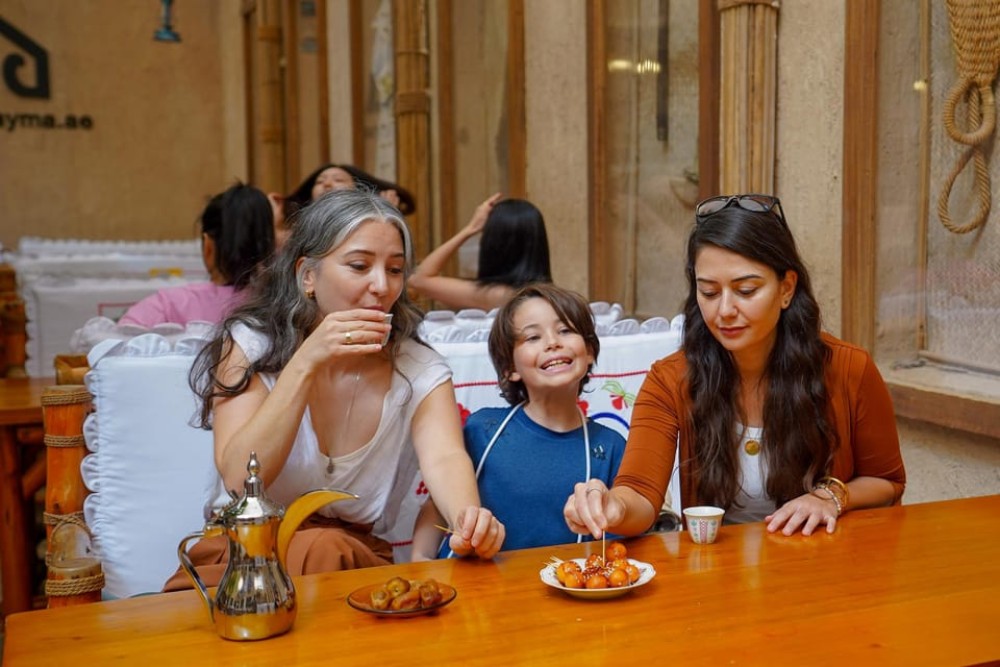 Old Dubai Souks, Abra Ride, and Street Food Tour | ®ExcursionMania