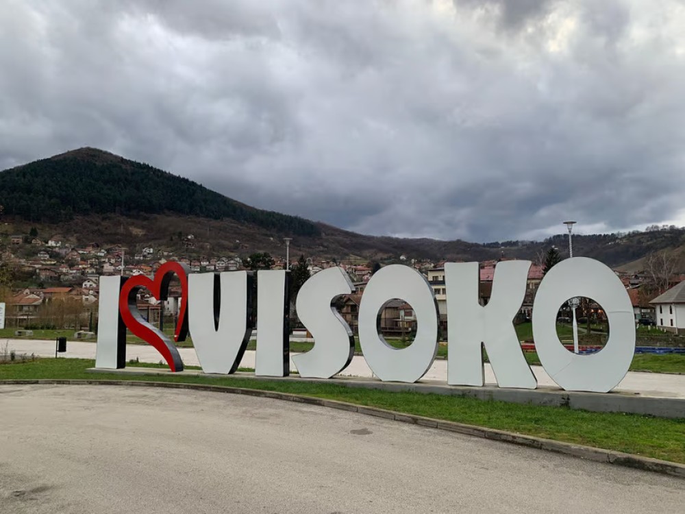 Visoko Meditation Pyramids Tour: Mystery Tunnels Park Ravne | ®ExcursionMania