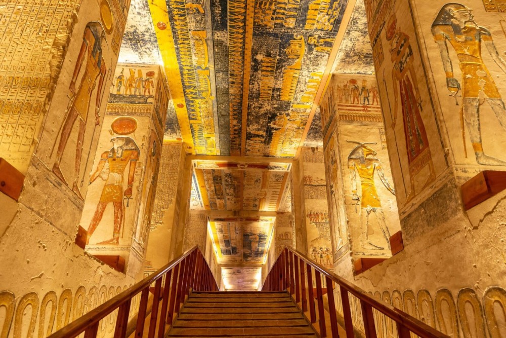 Safaga Port: Private Sightseeing Day Trip to Luxor w/ Guide | ®ExcursionMania