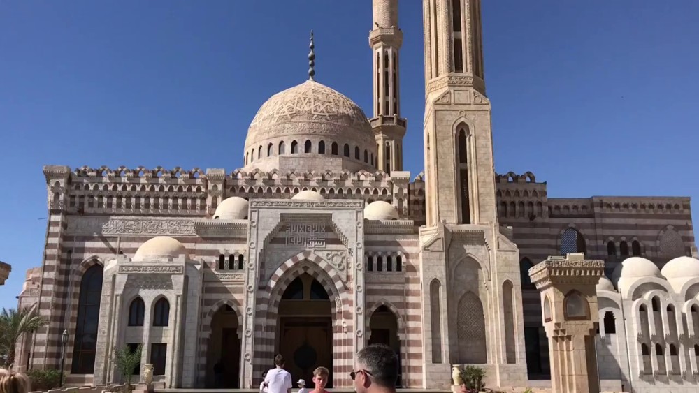 Sharm El Sheikh: Private City Tour with Seafood Dinner | ®ExcursionMania