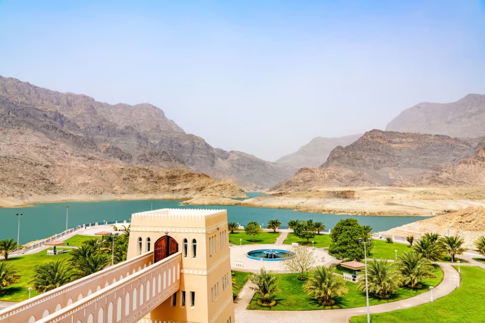Oman’s diverse landscapes, rich culture, and warm hospitality make it a truly unforgettable destination. 