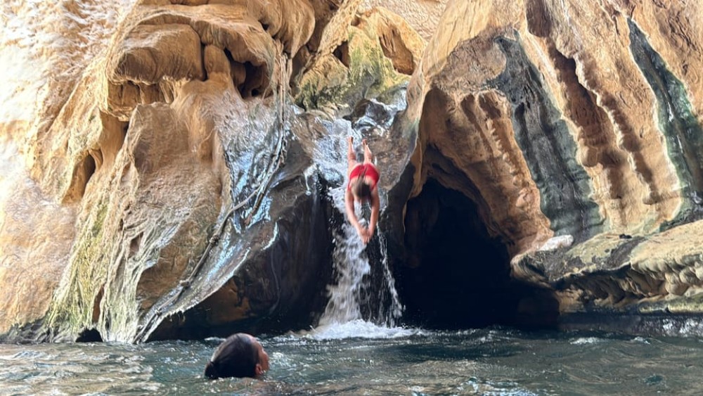 Oman’s Hidden Gems: Wadi Shab & Bimmah Sinkhole | ®ExcursionMania