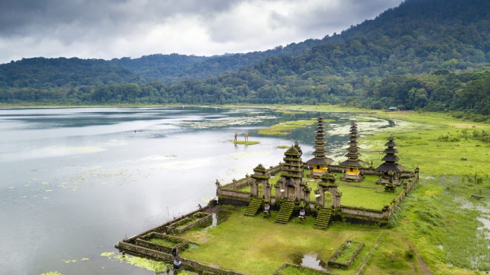 Best Day Trips from Bali: Islands, Temples, and Waterfalls