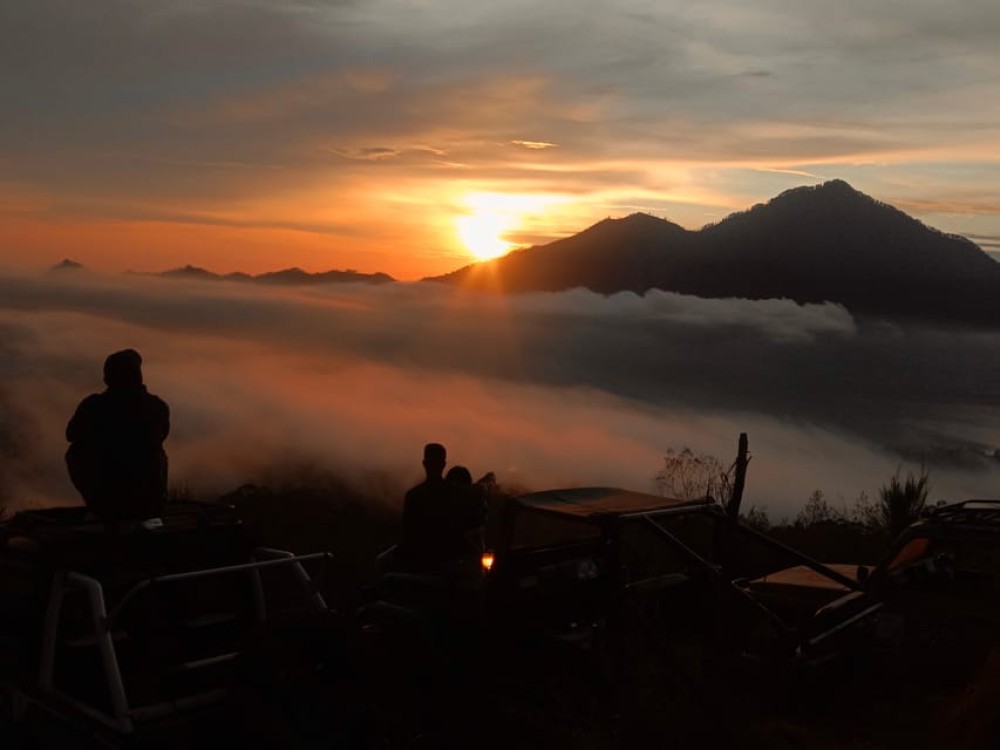Bali: Mount Batur Sunrise Jeep Adventure with Jungle Swing | ®ExcursionMania