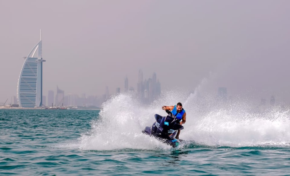 Dubai: Jetski, Burj Khalifa, Burj Al Arab, Juice, & Photos | ®ExcursionMania