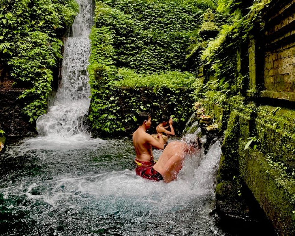 Ubud: Soul Retreat  Holistic Mantra Healing Experiences | ®ExcursionMania