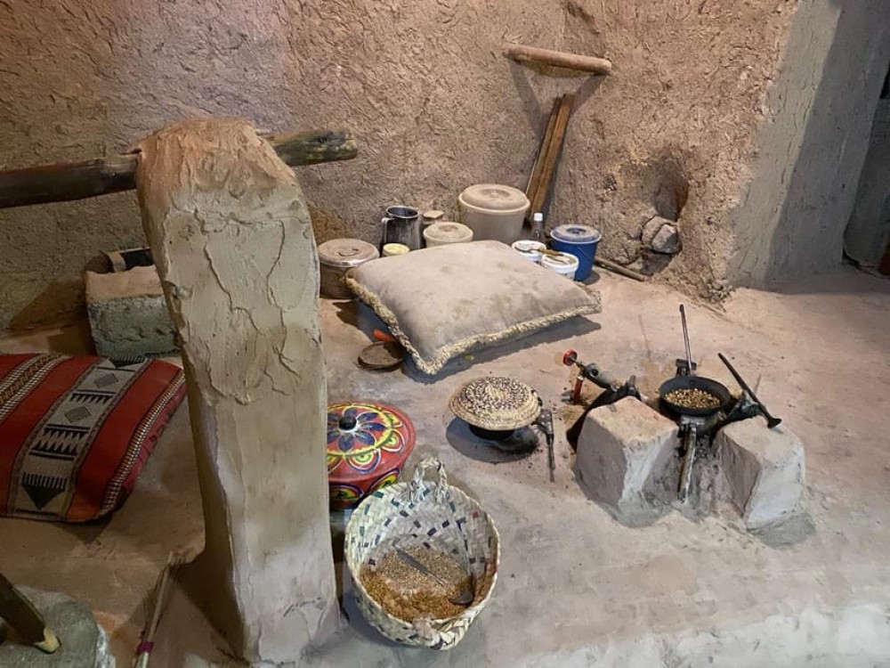 From Muscat: Nizwa  Al Hamra with Jebel Shams Night Stay | ®ExcursionMania