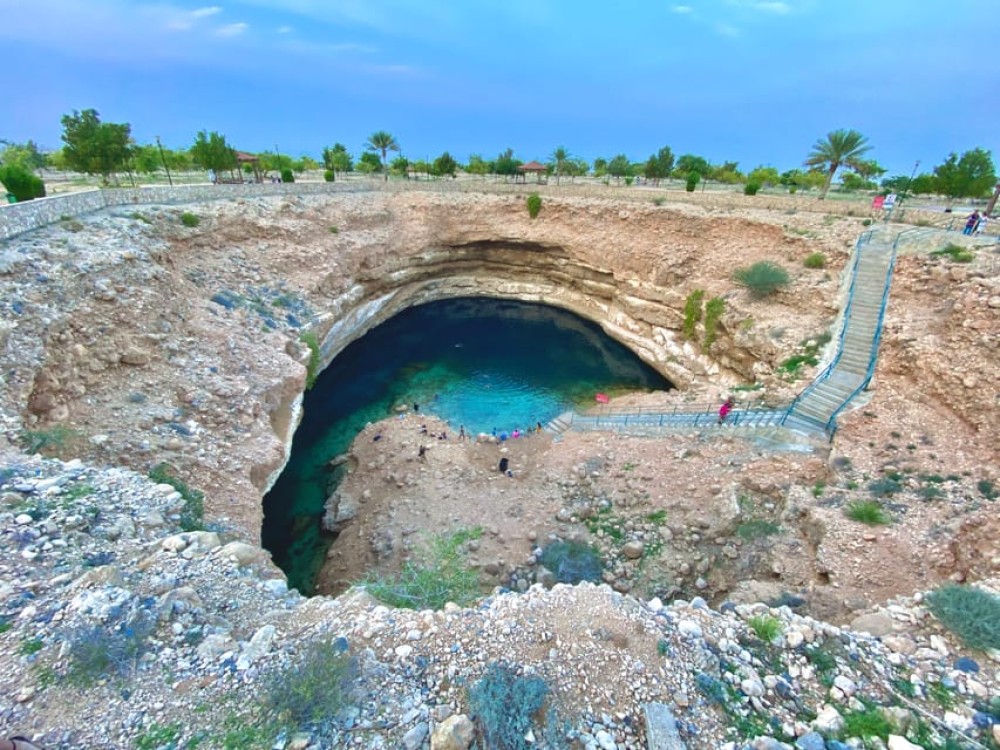 From Muscat: Wadi Shab and Ras Al Jinz 2Day Guided Tour | ®ExcursionMania