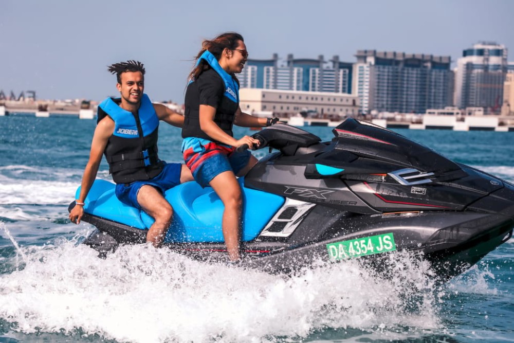 Dubai: Jetski Ride up to 2 People with Photos & Refreshments | ®ExcursionMania
