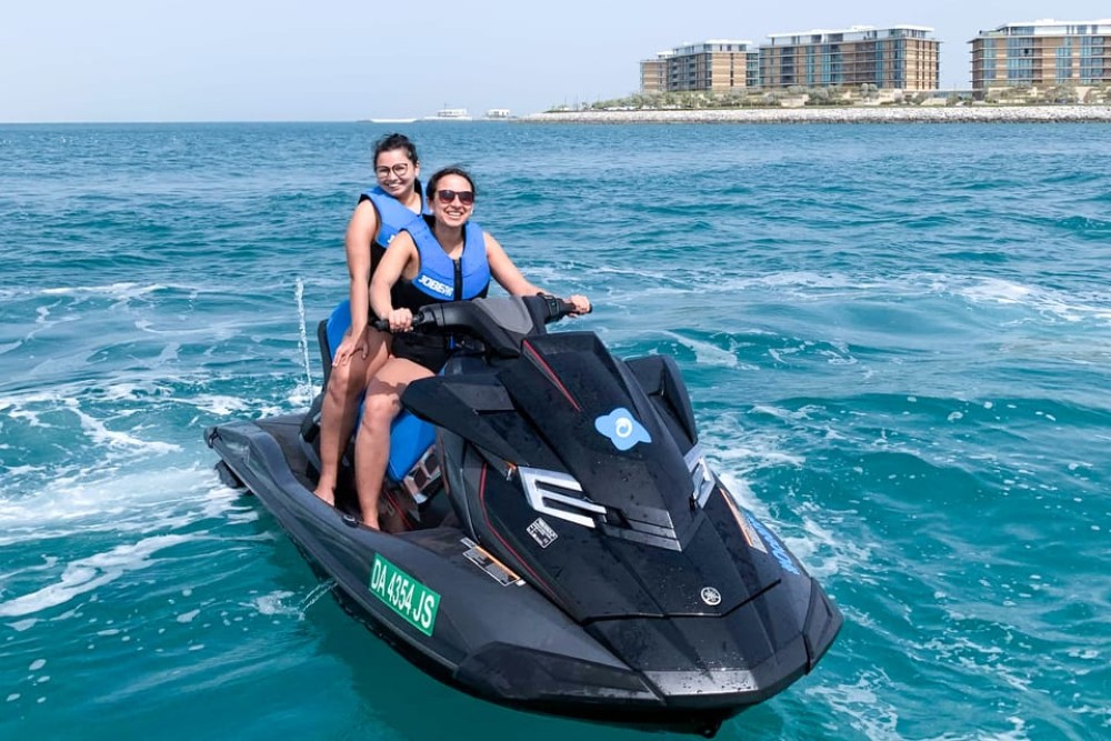 Dubai: Jetski Ride up to 2 People with Photos & Refreshments | ®ExcursionMania