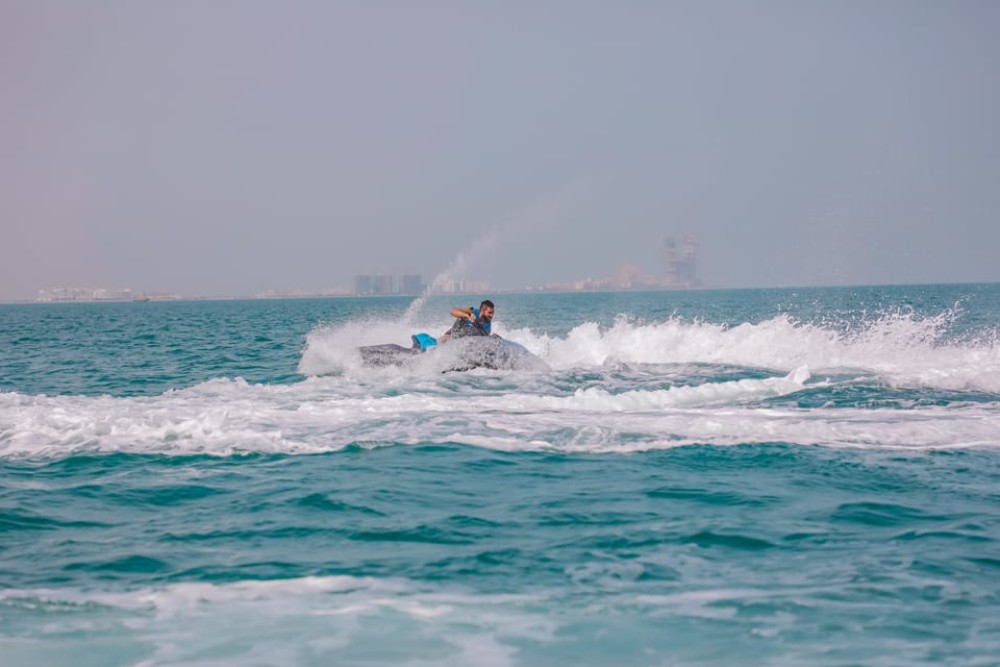 Dubai: Jetski Ride up to 2 People with Photos & Refreshments | ®ExcursionMania