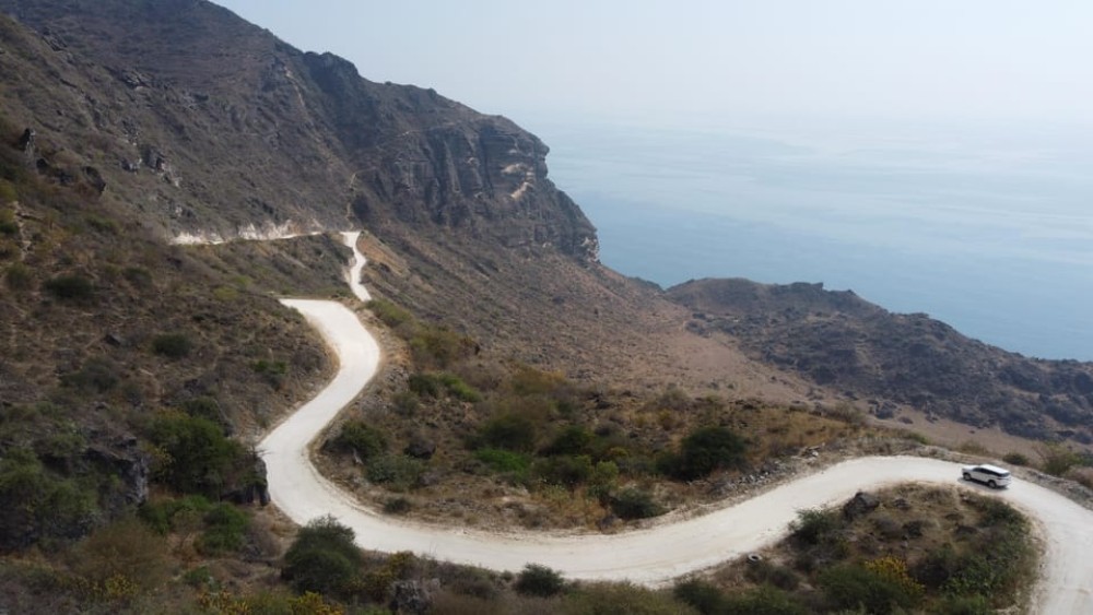 West Salalah Highlights: Coastal Wonders  Scenic Views | ®ExcursionMania