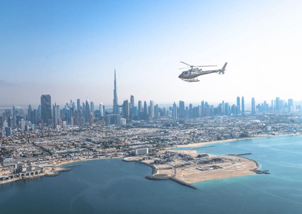 Dubai: Helicopter Ride, Old Town Walking Tour, Abra & Snacks | ®ExcursionMania