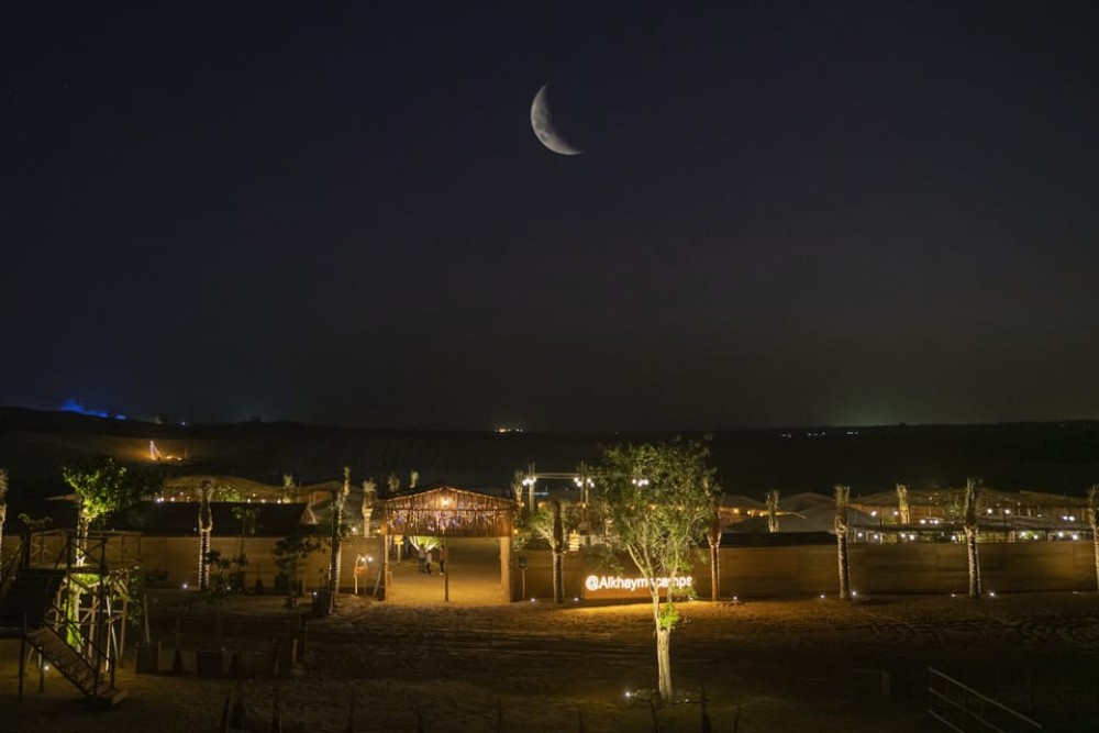 Dubai: Desert Safari with Camp, Dinner, & Optional Overnight | ®ExcursionMania