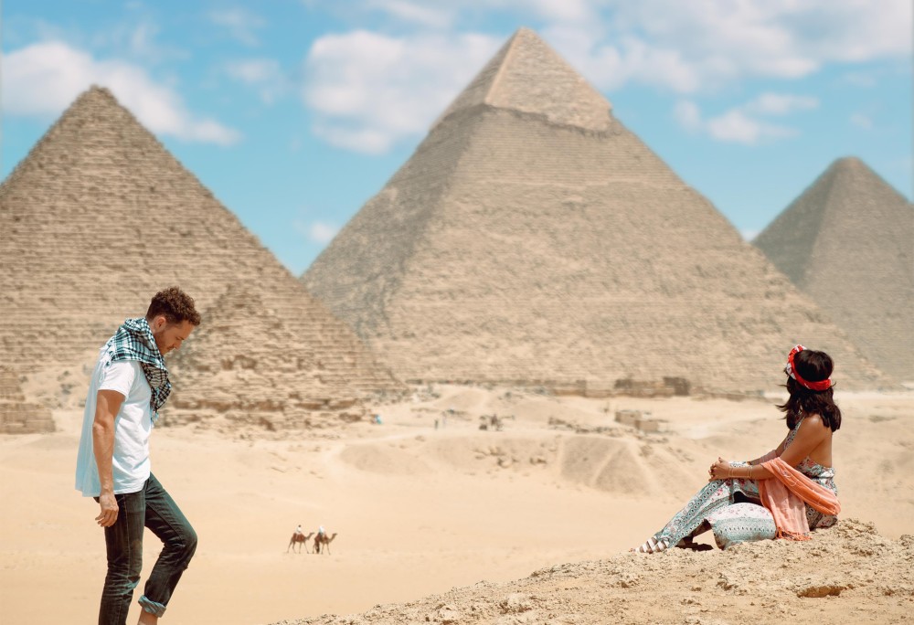 Cairo: Private Pyramids Tour with Photographer and Transfer | ®ExcursionMania