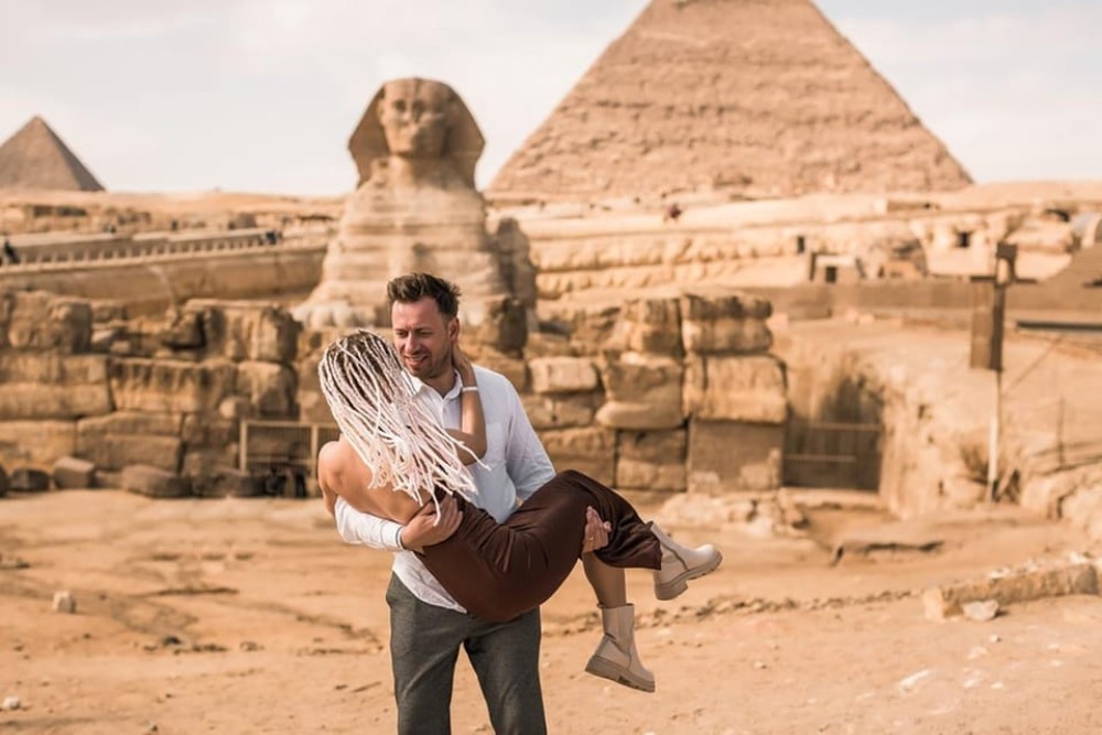 Cairo: Private Pyramids Tour with Photographer and Transfer | ®ExcursionMania