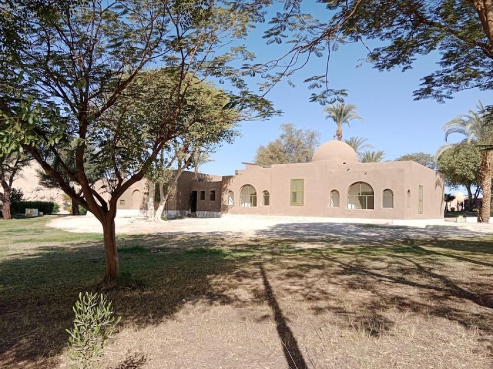 Luxor: Tour Howard Carter House & Valley of the kings | ®ExcursionMania