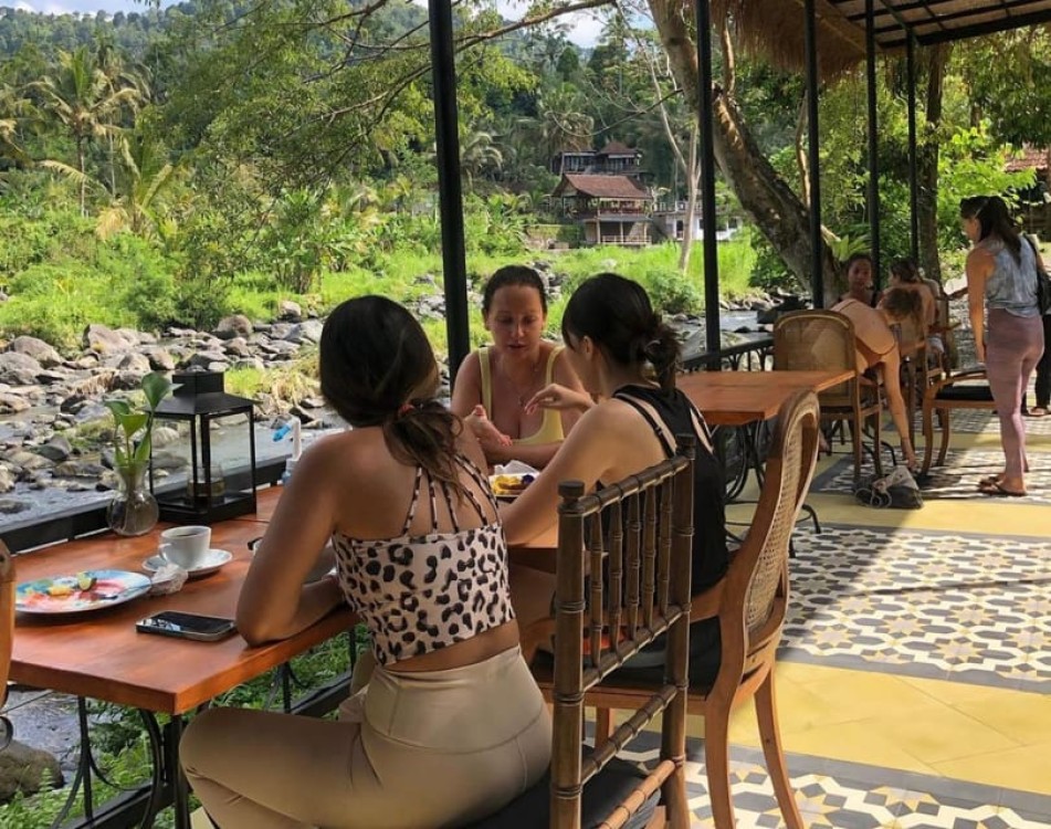 Bali: Tirta Gangga, Taman Ujung and Cepung Waterfall Trip | ®ExcursionMania