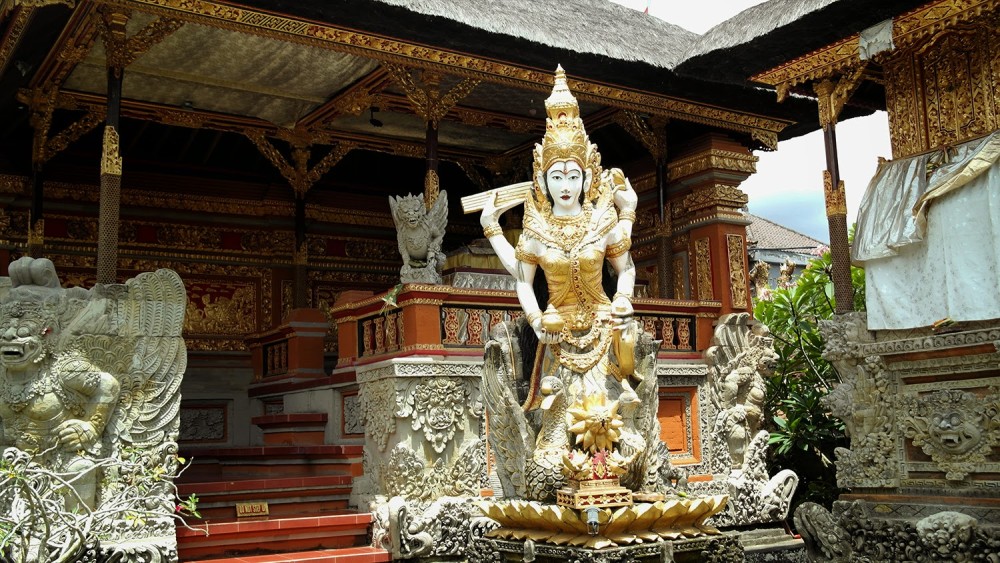 Ubud: Tjampuhan Ridge, Monkey Forest & Art Market Photo Tour | ®ExcursionMania
