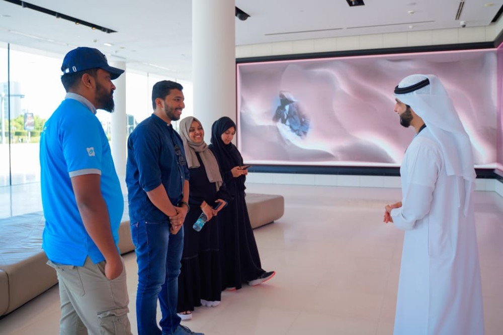 From Dubai: Abu Dhabi Grand Mosque & Founders Memorial Tour | ®ExcursionMania