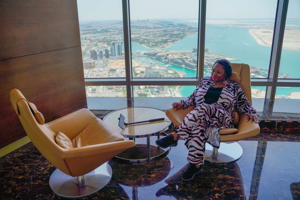 From Dubai: Abu Dhabi Day Trip & Sheikh Zayed Mosque By SUV | ®ExcursionMania