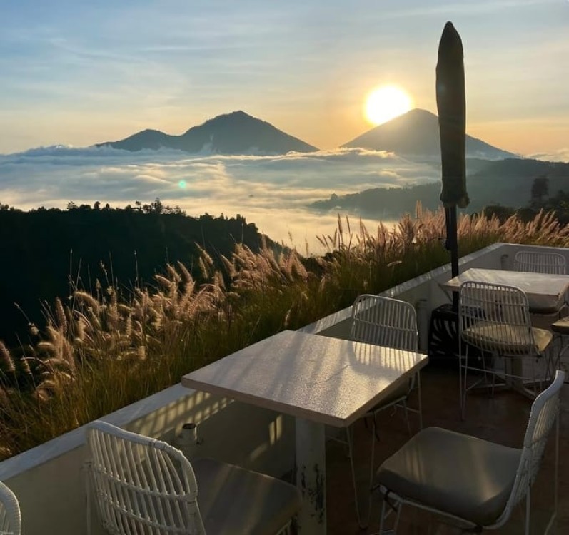 Kintamani: Instagram Cafe Hoping & Penglipuran Village Tour | ®ExcursionMania